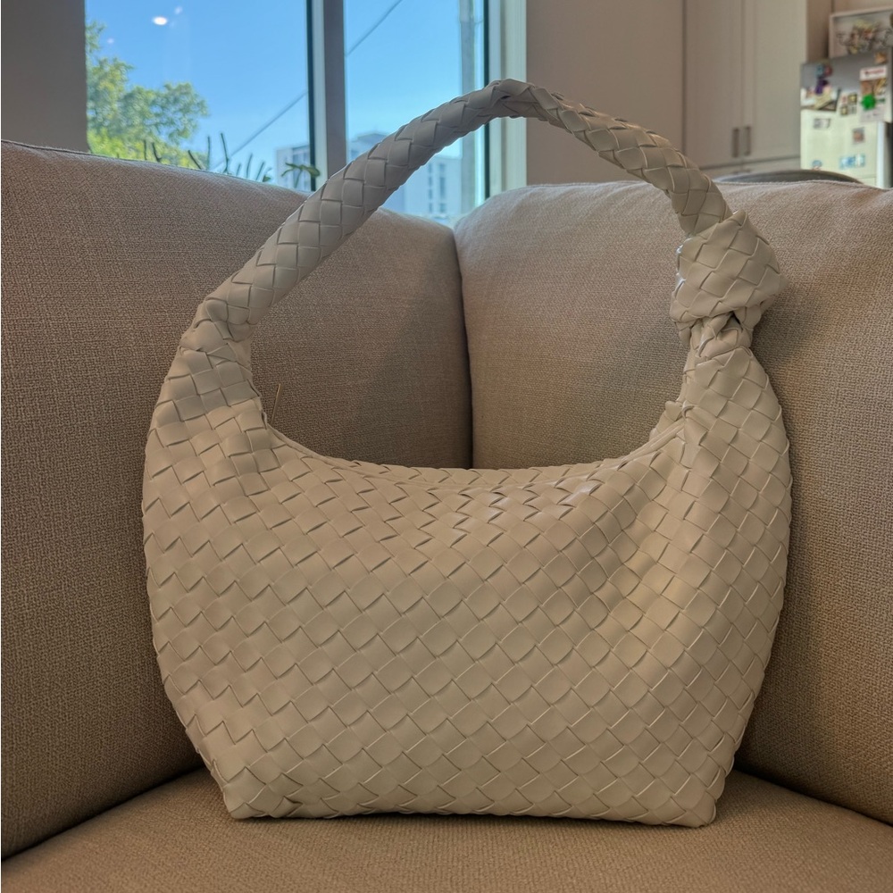 Woven Knot-Detail Hobo Bag - Cream